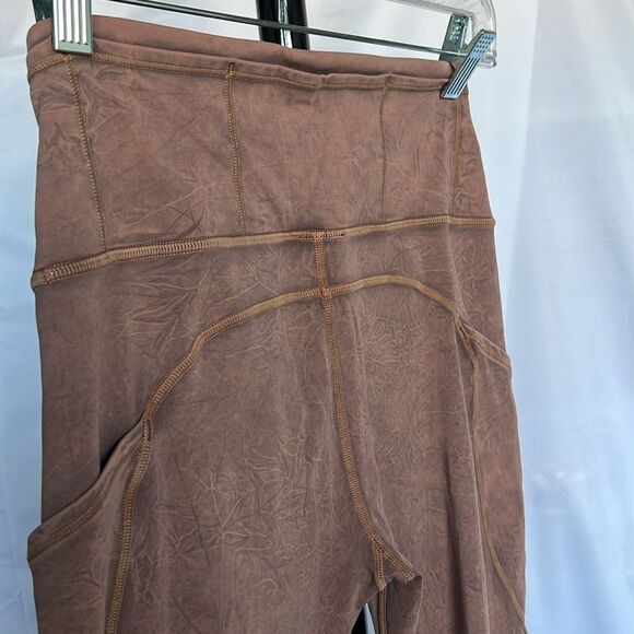 Lululemon Fast and Free Tight II 25" Ice Dye Size 8 Ice Wash Brown Earth Pockets - Picture 16 of 16